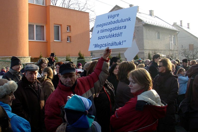 Válsághelyzet helyett iskolaszépítési akció a Farkasrétiben